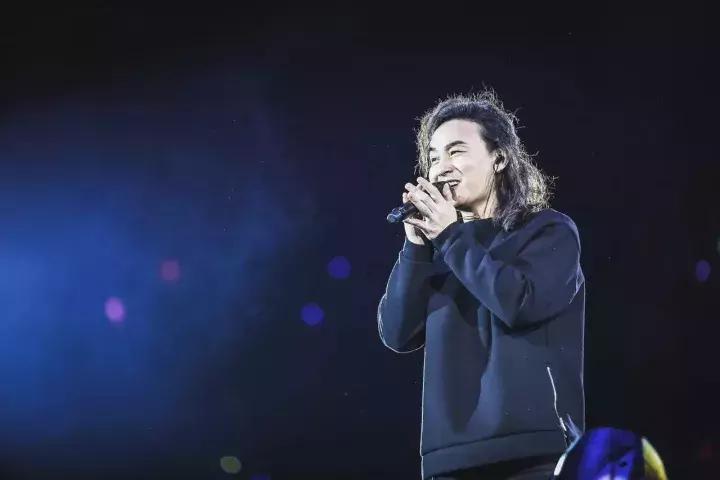 赵雷你莫走完整版dj,赵雷所有的繁华与我无关