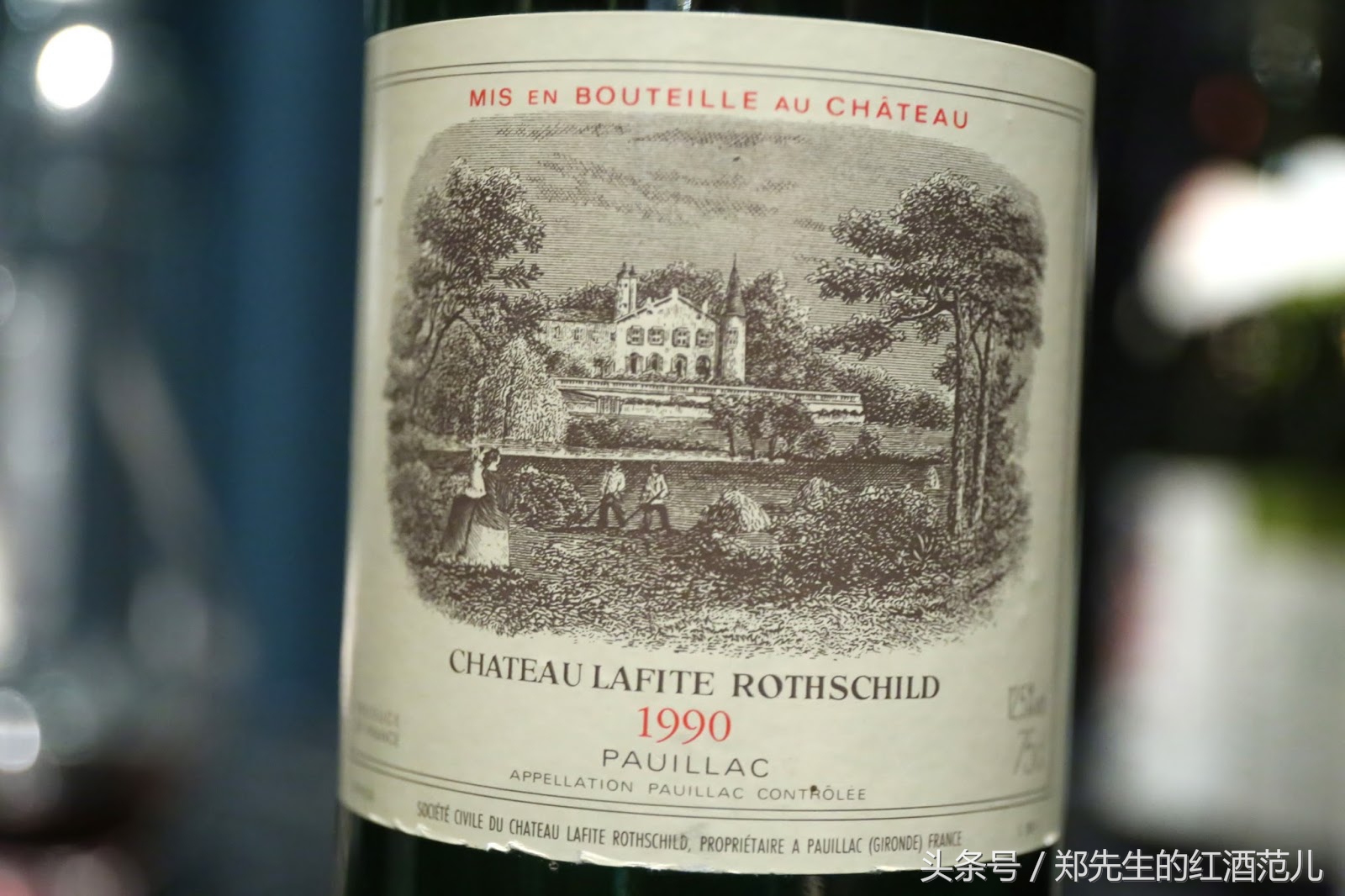 为什么法国波尔多红酒好,拉菲和波尔多红酒哪个好