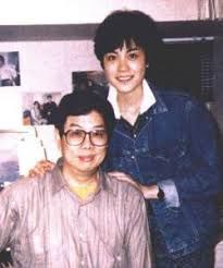 王菲最早信奉的教派,王菲的家世渊源