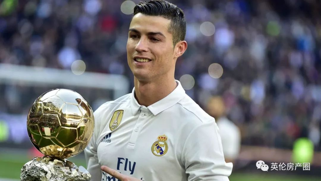 c罗在中国足球场和韩国足球场,c罗豪宅曝光