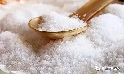 儿童鼻炎散寒的中药泡脚,冬季用这三种中药材泡脚最养生