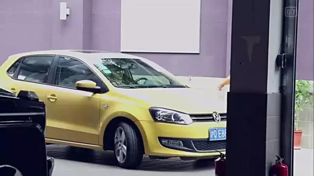 欢乐颂带货神剧,欢乐颂里面有什么车