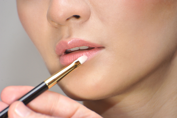 时尚达人都会的最美面孔修颜魔法