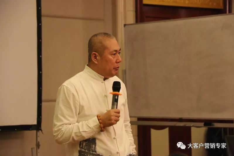 让客户无法拒绝的销售秘诀,做销售怎么才能让客户主动找你