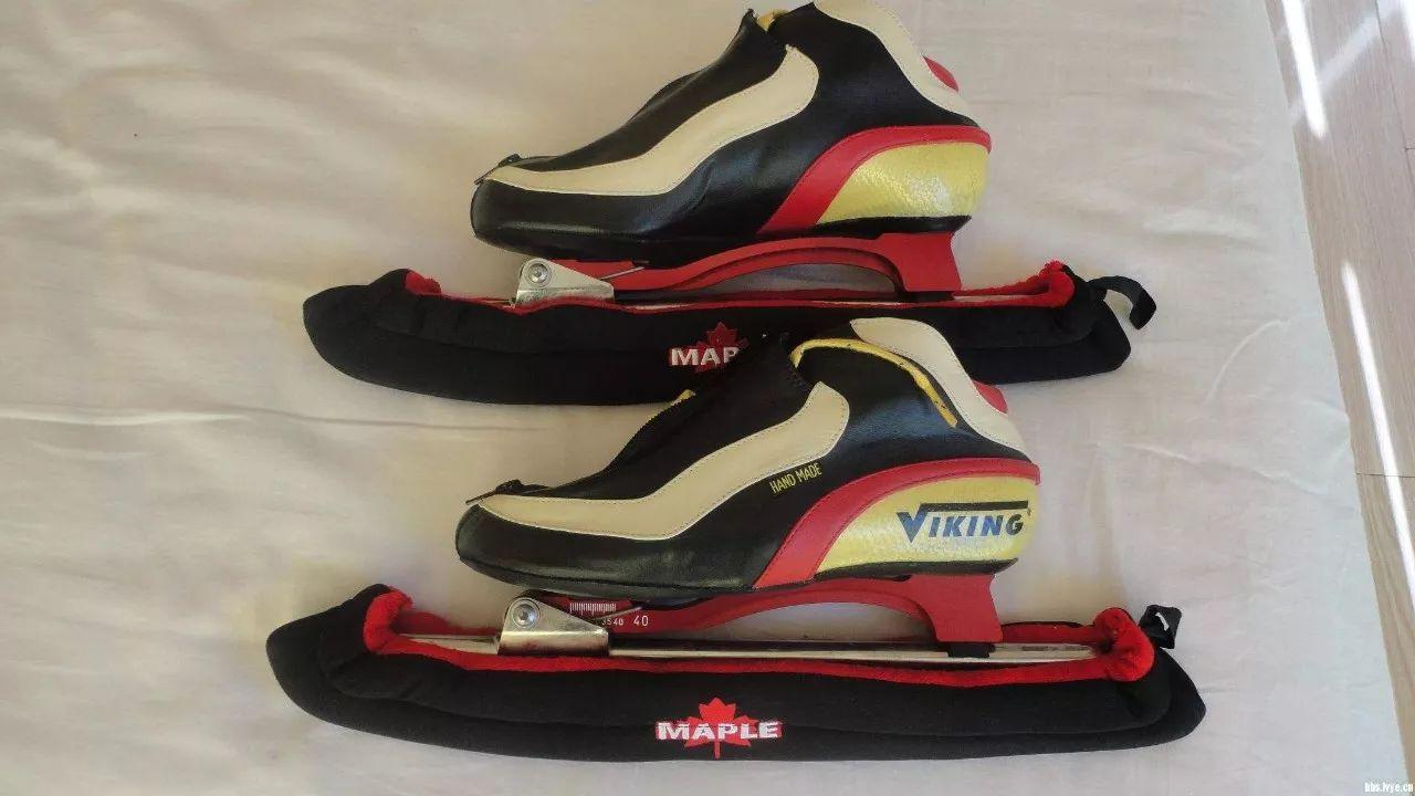 初学滑冰怎么选冰鞋,滑冰冰刀鞋