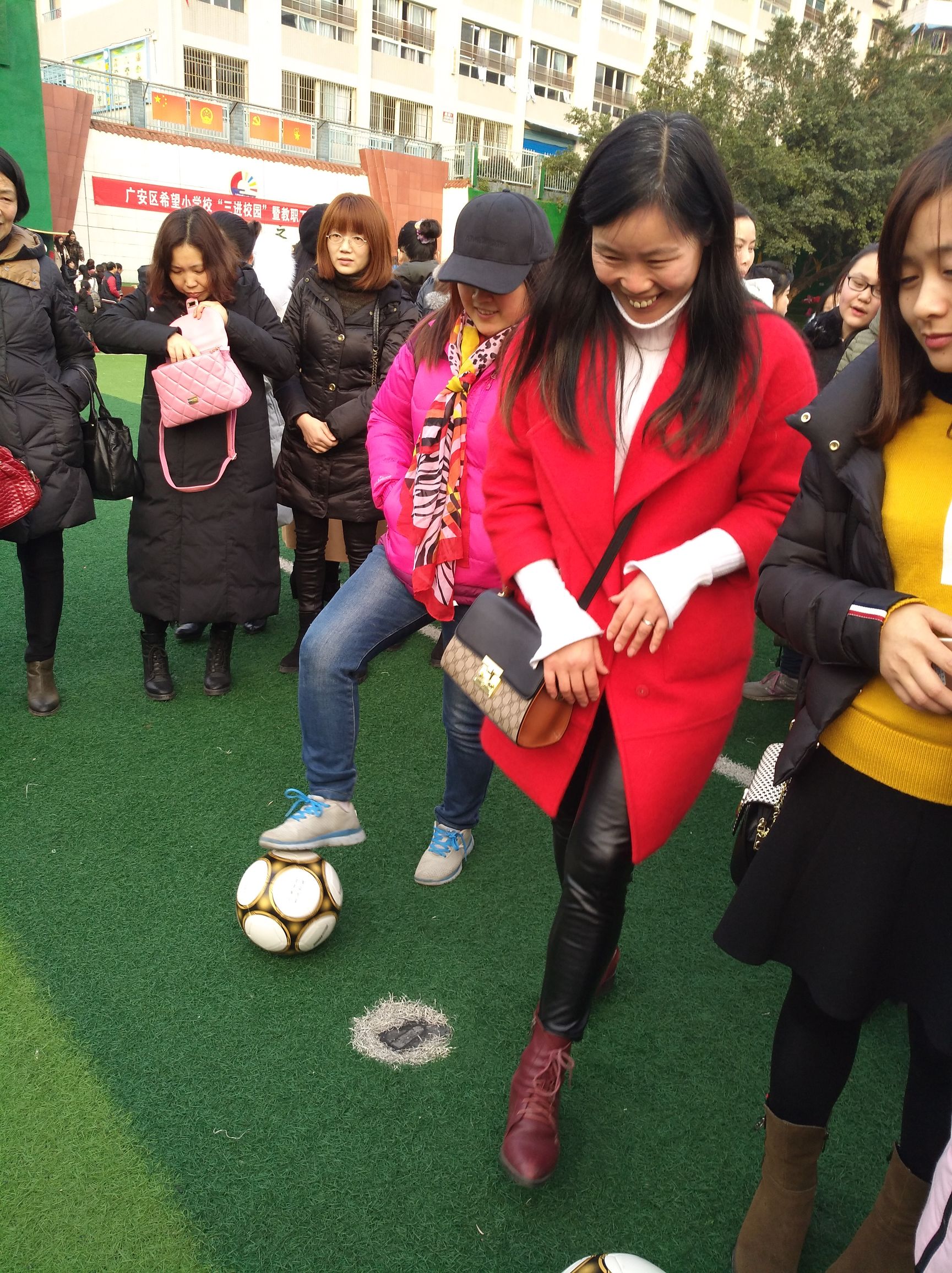 恰同学少年：广安区希望小学“三进校园”暨教职工迎新活动