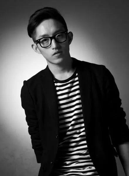 美妆大神|神级大触的画皮技巧,明明就是直接换了个头!