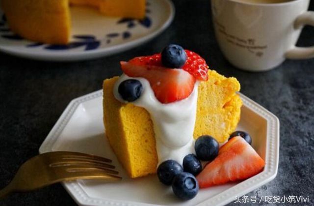 烘焙培训班做的蛋糕都怎么处理了,戚风蛋糕怎么用脱模刀脱模