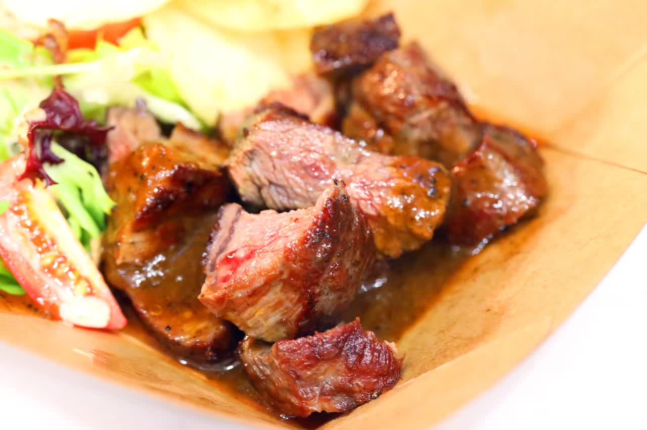 宇宙最红“地球港”空降北京!8国牛肉,逛吃7天不重样!