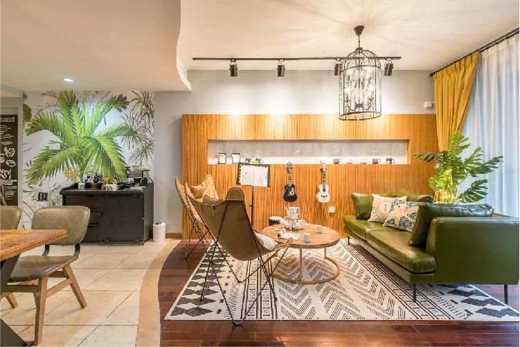 俞敏洪的合伙人徐小平,俞敏洪合伙人徐小平现在干什么