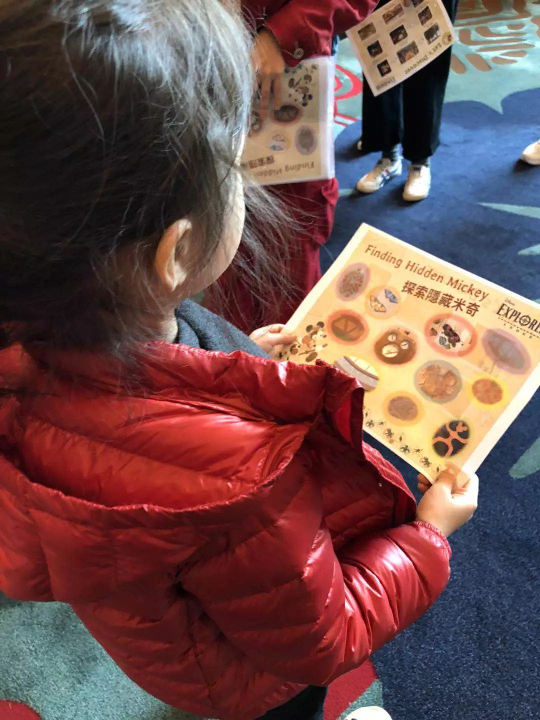 香港迪士尼攻略一日游最新版,香港迪士尼游玩全攻略路线推荐