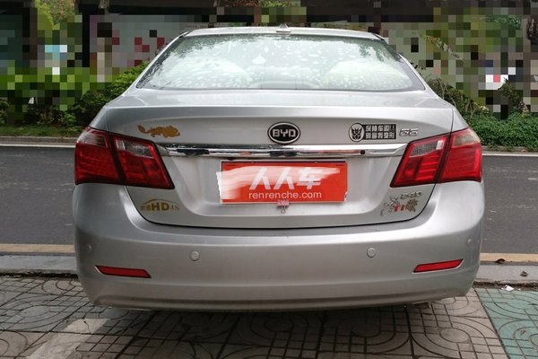 12年比亚迪g6顶配多少钱,七年的比亚迪g6值得买吗