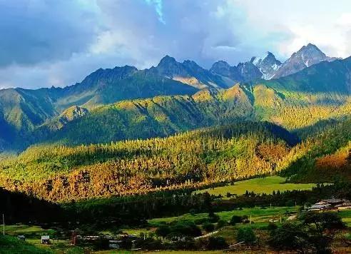 拉林高速最美段,公路的颜值