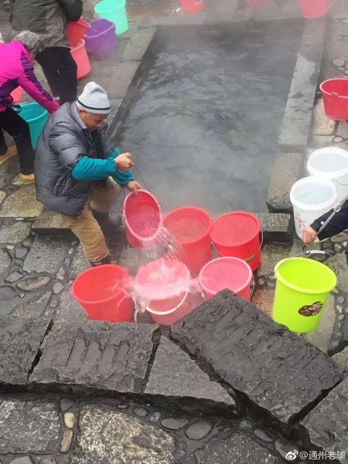 宜春温汤露天泡脚在哪里,宜春温汤古镇旅游攻略