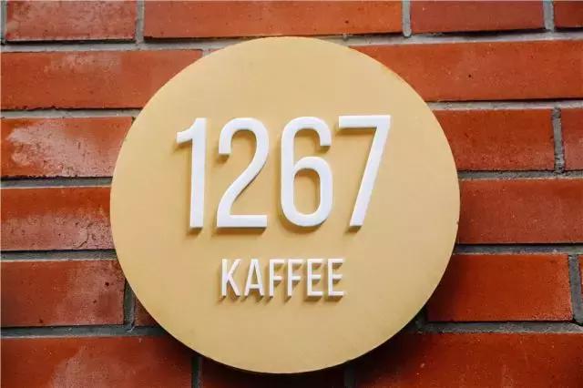 用一次性杯子喝咖啡喝出痰,用一次性杯子喝咖啡