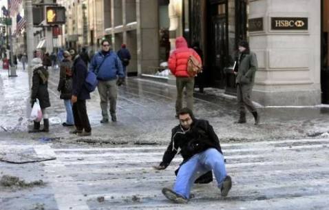下雪天跑步和正常跑步差多少,在下雪天跑步要注意什么