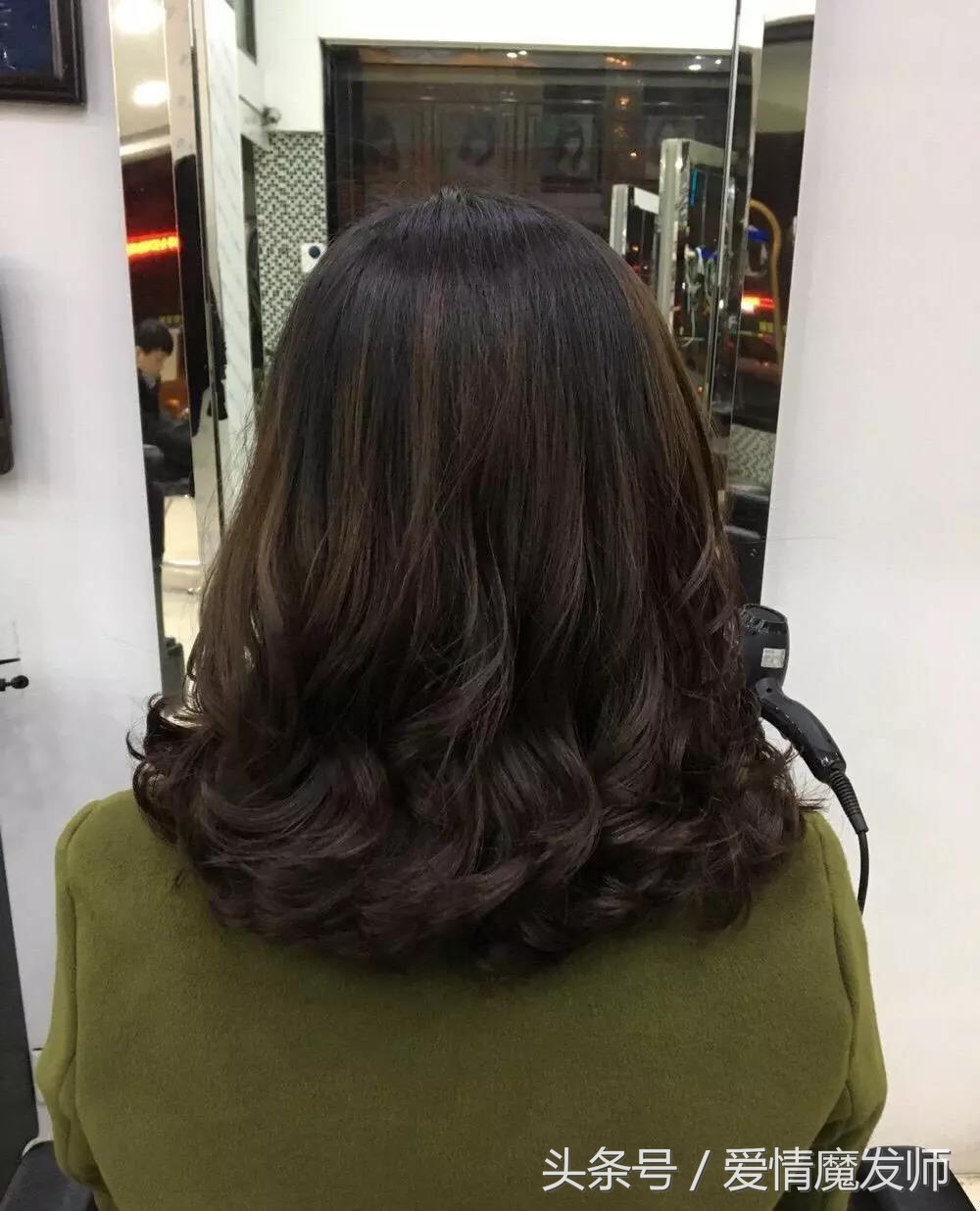 细狗适合烫什么发型,细狗适合的发型不烫