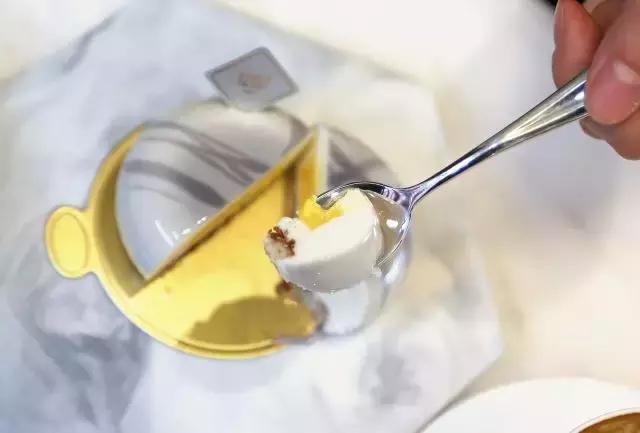 用一次性杯子喝咖啡喝出痰,用一次性杯子喝咖啡