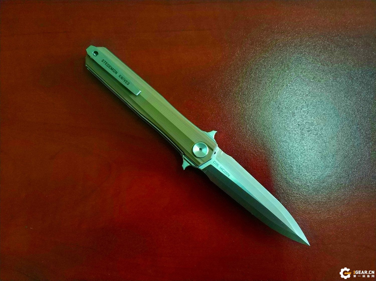 有没有一款双刃刀具，既是*刀折**，又能兼具捅刺和切削的优点呢？