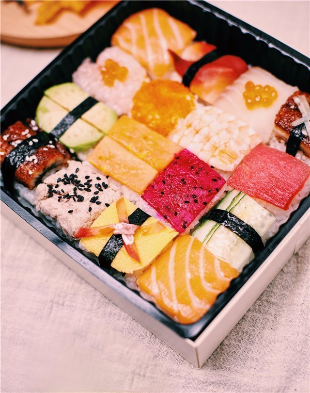 寿司饭卷便当,盒饭便当寿司