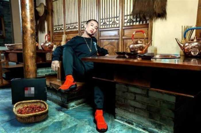 2018李宁中国大赛服,madeinchina翻译成中文