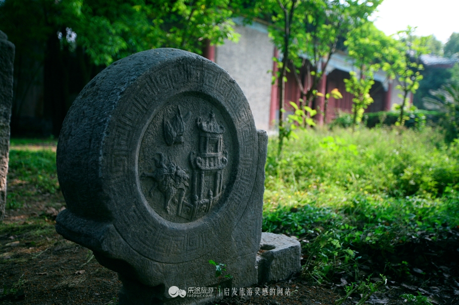 襄王府绿影壁攻略,襄王府绿影壁门票价格