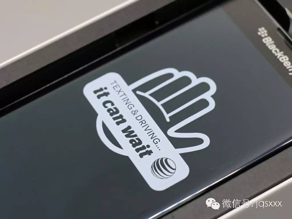 黑莓priv下一代,黑莓priv和黑莓key2哪个好