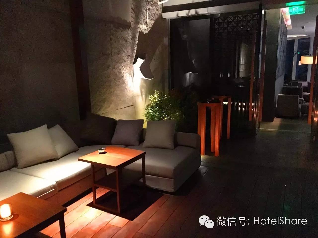 63楼泳池望月、70楼酒吧摘星，广州柏悦|探店首发