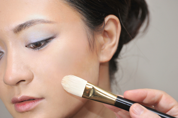 时尚达人都会的最美面孔修颜魔法