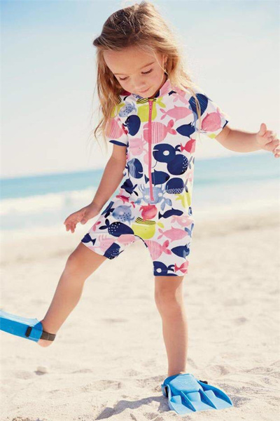 鑻卞浗瀹濆疂娉宠。,鑻卞浗澶х绌跨殑娉宠。