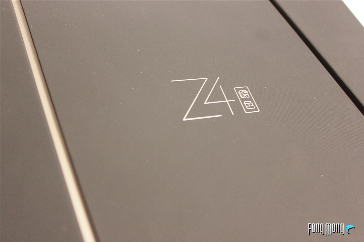 极米z4爵色投影仪是金色的么,极米z4x观影效果怎么样