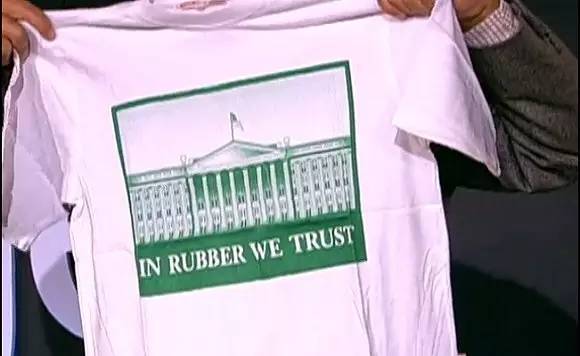 用套套挽救770万人生命！这个75岁泰国老头做到了！