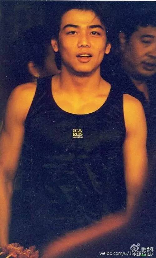 原著欢乐颂安迪和小包总的结局,欢乐颂安迪什么时候跟小包总一起