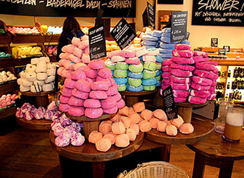 旅游回来给朋友们带的手信,排名前十的旅游手信