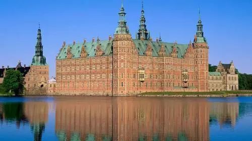 世界十大名校校训,世界名校的校训句句真理