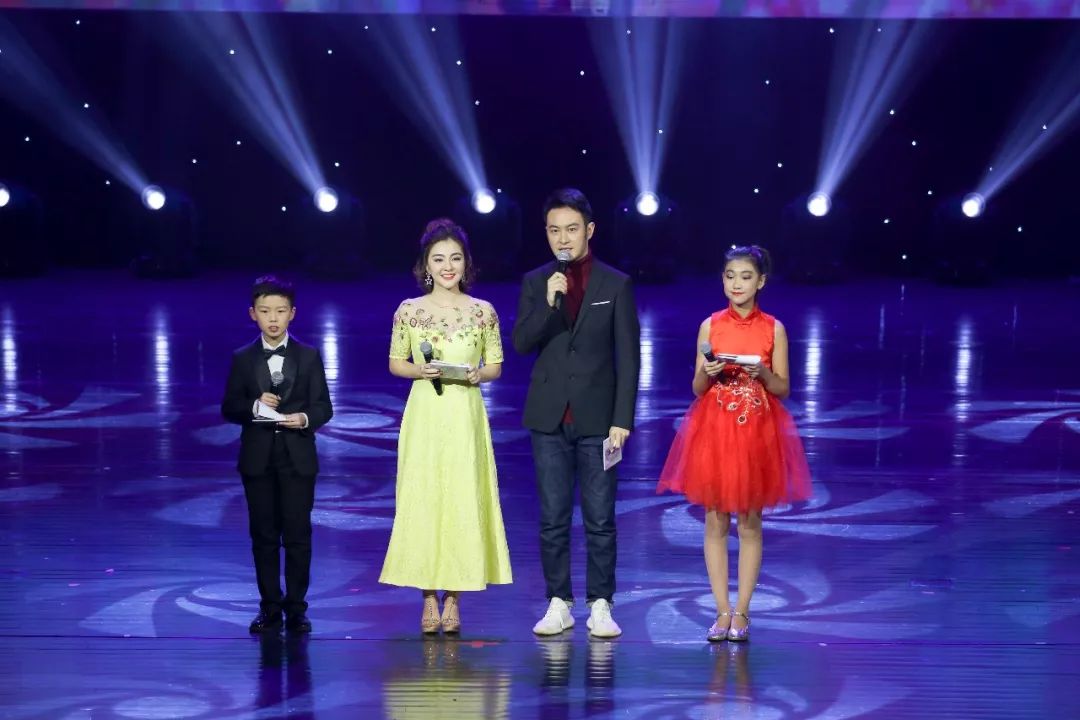 昌平青少年春晚,直击春晚时代少年团