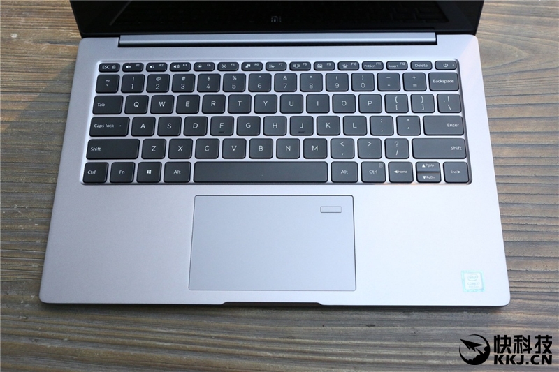 redmibuds3和小米air2s哪个好,轻薄游戏笔记本推荐2021