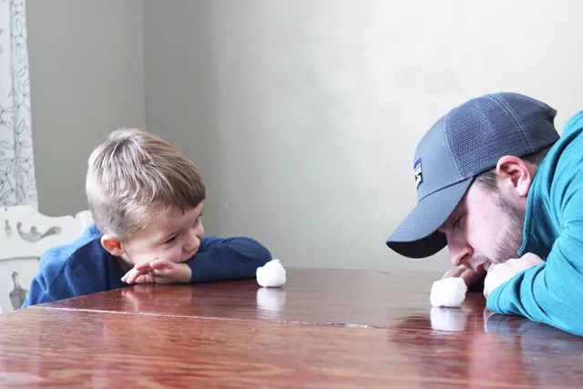 你家小屁孩怎么搞鼻涕？看看各路高手妈妈的“擤鼻涕教学法”