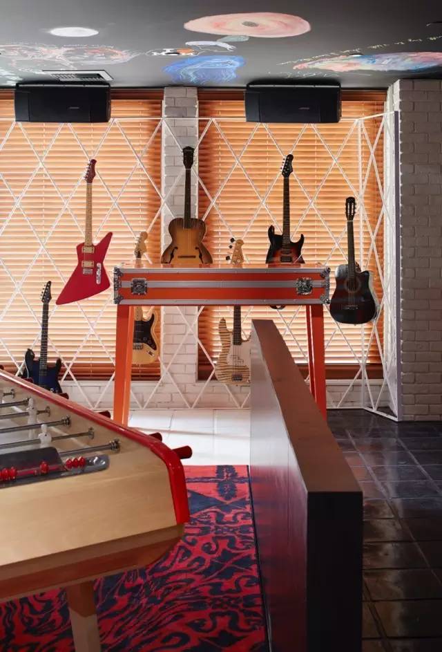 璁捐濡堝椁愬巺,璁捐濡堝鍘绘晳鍦虹殑鐗囨