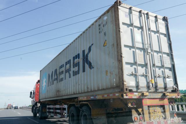 实木地板比较经济实惠,实木地板哪个价廉物美