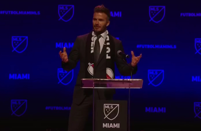 贝克汉姆加盟皇马和齐达内,贝克汉姆交易