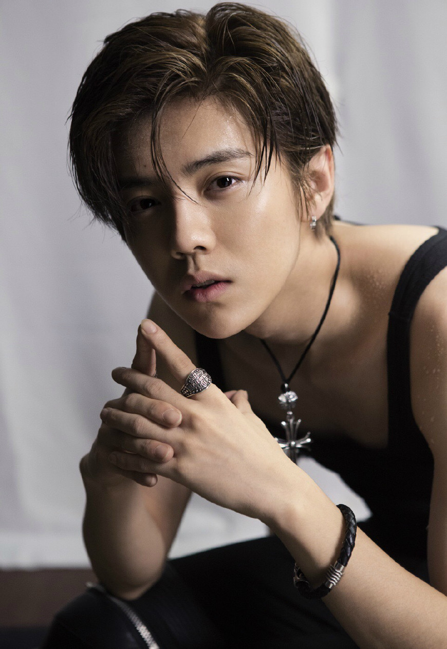 鹿晗球技到底怎么样,鹿晗的足球炫技