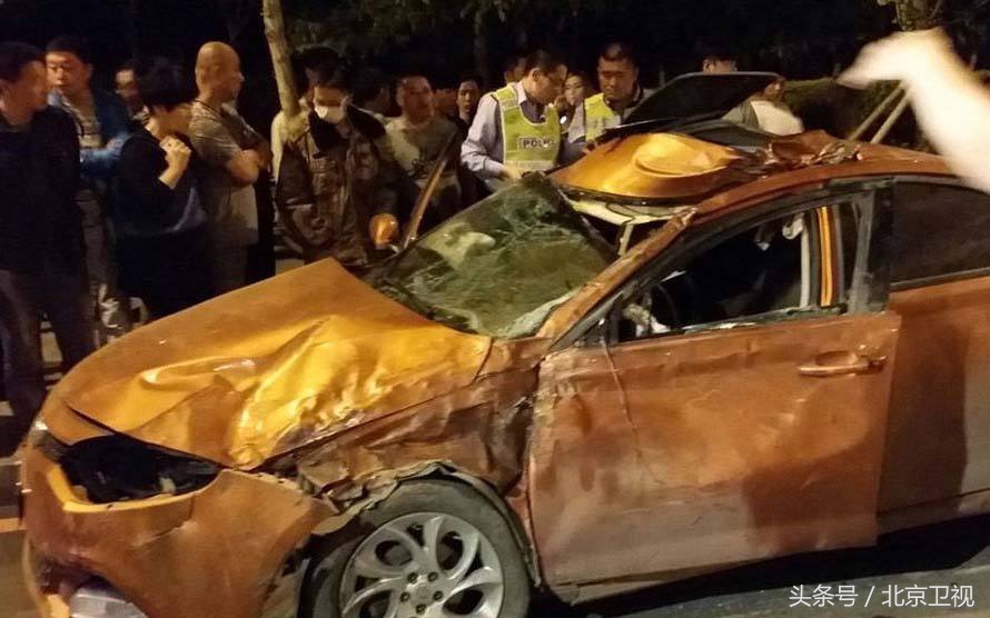 评书艺术家田连元的故事档案,评书艺术家田连元照片介绍