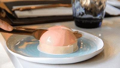 蛋糕也玩Cosplay？真探社上演真人版切“水果”！