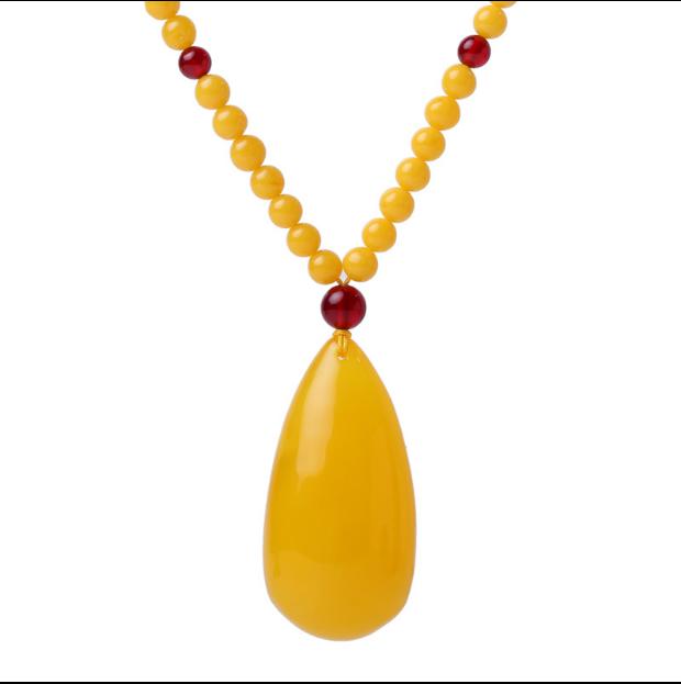 女人受不受宠,就看她身上这三个地方戴了首饰没?