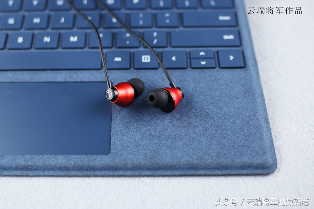 雅天无线耳机,雅天骨传导耳机怎么样