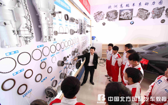 石家庄北方汽修学校学费价位表,石家庄市北方汽修学校口碑好吗