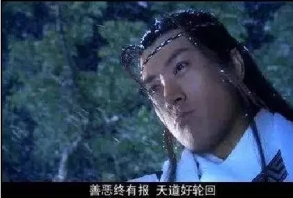 “我被欺负了……”“还不是因为你穿得少！”