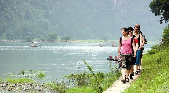 实用防雨户外鞋,户外鞋使用场景