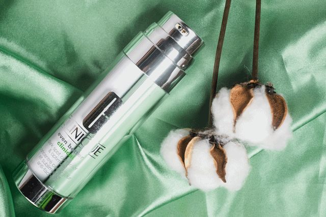 年度大赏｜拔了一整年的草，我到底用完了多少空瓶？